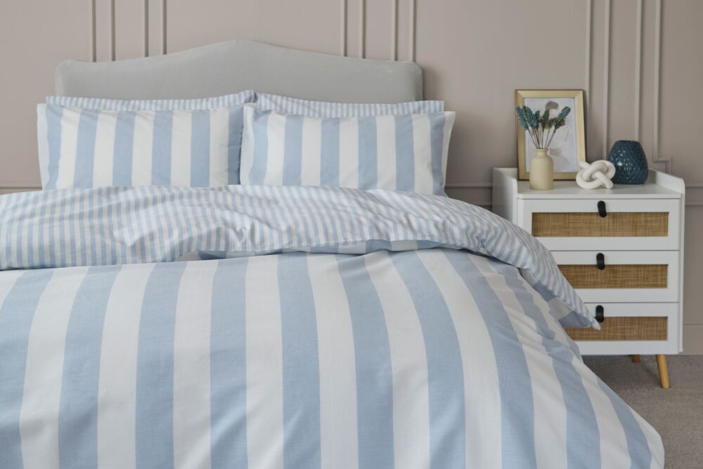 Blue/White
