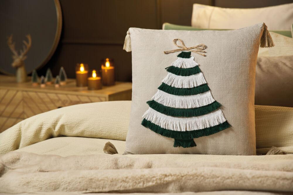 Forest Green/White Tree