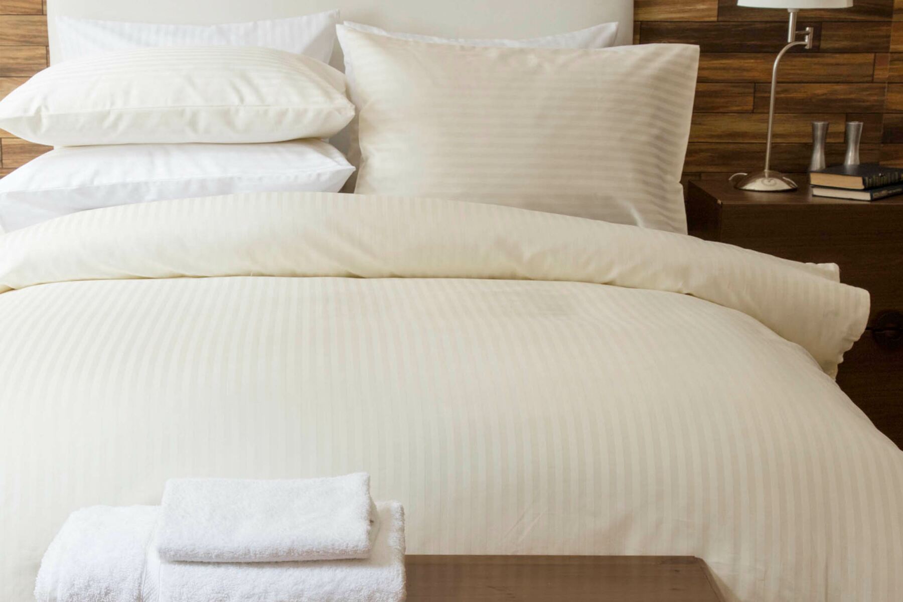 Hotel Suite 540 Count Satin Stripe Duvet Cover Set Belledorm