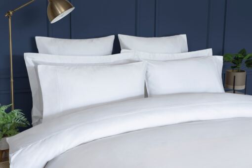 Cotton Sateen 600 Count Extra Deep 38cm Fitted Sheet Cotton Sateen 600 Count Extra Deep 38cm Fitted Sheet