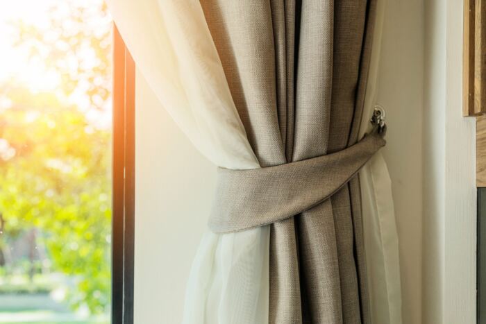 6 top tips for cleaning your curtains