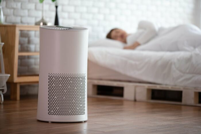 How to get a good night’s sleep with hayfever