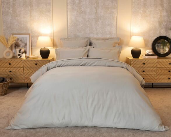 The Ultimate Guide to Choosing the Best Bed Linen: How Fabrics Impact Sleep Quality and Comfort