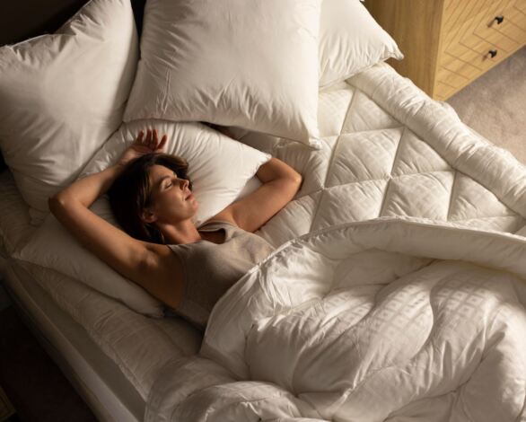 Feather and Down Duvets: Duck vs Goose and How to Choose