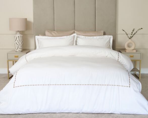 Which Fabrics Are Best for Wrinkle-Free Bed Linen?