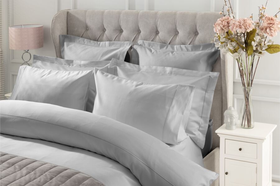 Pure Egyptian Cotton Sateen 1000 Count Continental Square Pillowcase Pure Egyptian Cotton Sateen 1000 Count Continental Square Pillowcase