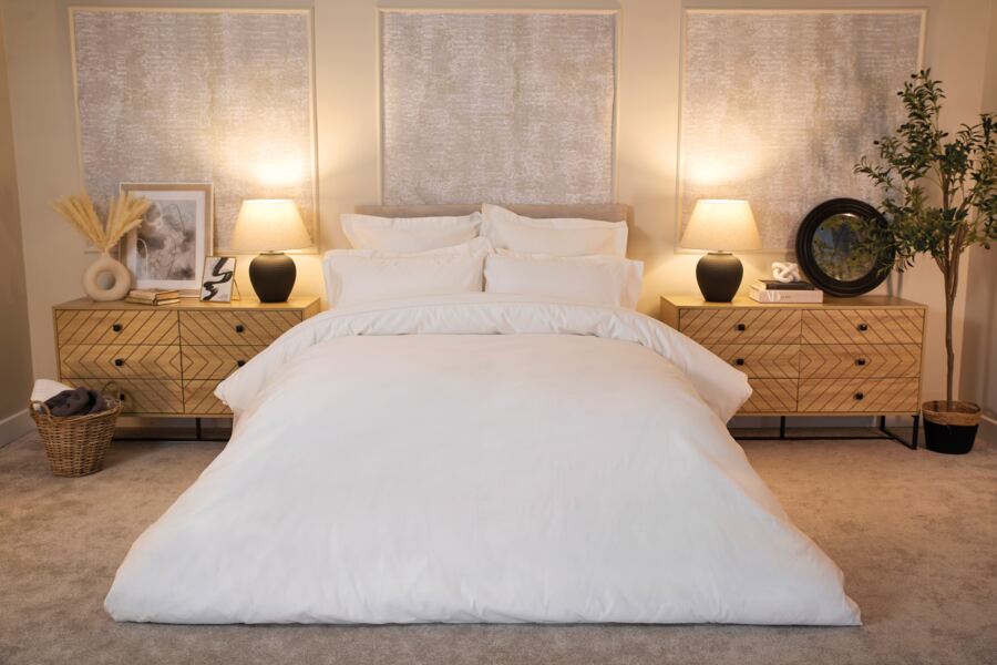 Pure Egyptian Cotton Sateen 1000 Count Continental Square Pillowcase Pure Egyptian Cotton Sateen 1000 Count Continental Square Pillowcase