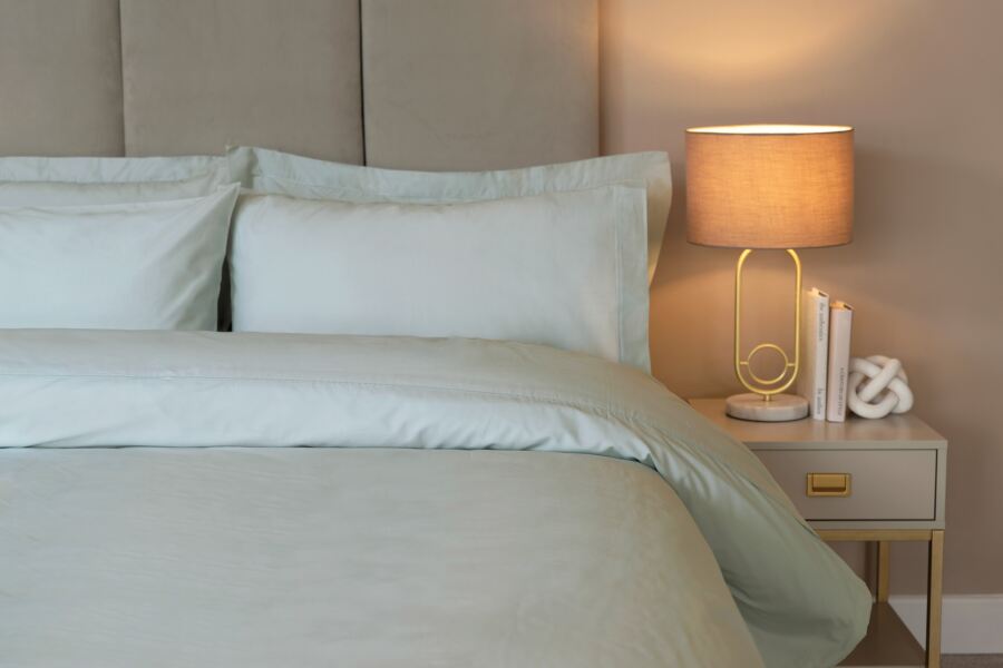 Egyptian Cotton 200 Count 30cm Fitted Sheet Egyptian Cotton 200 Count 30cm Fitted Sheet