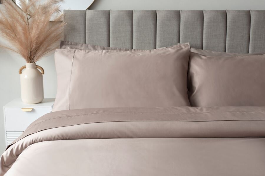 Egyptian Cotton 400 Count Extra Deep 38cm Fitted Sheet SALE Egyptian Cotton 400 Count Extra Deep 38cm Fitted Sheet SALE