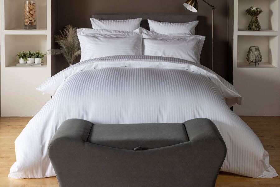 Double Belledorm Hotel Suite Satin Stripe 540 Thread Count 100% Cotton Duvet Cover Set White 
