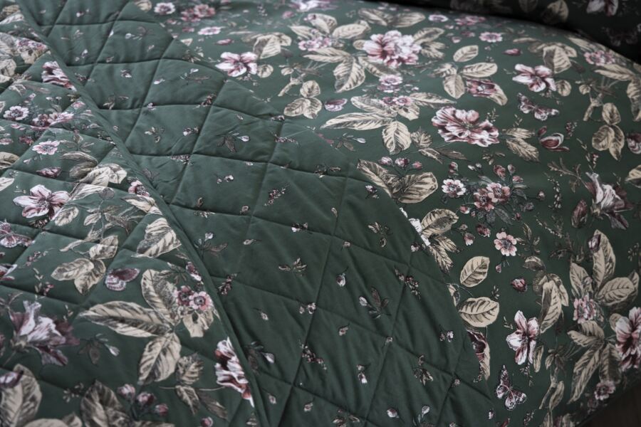 Aiyla Bedspread Aiyla Bedspread