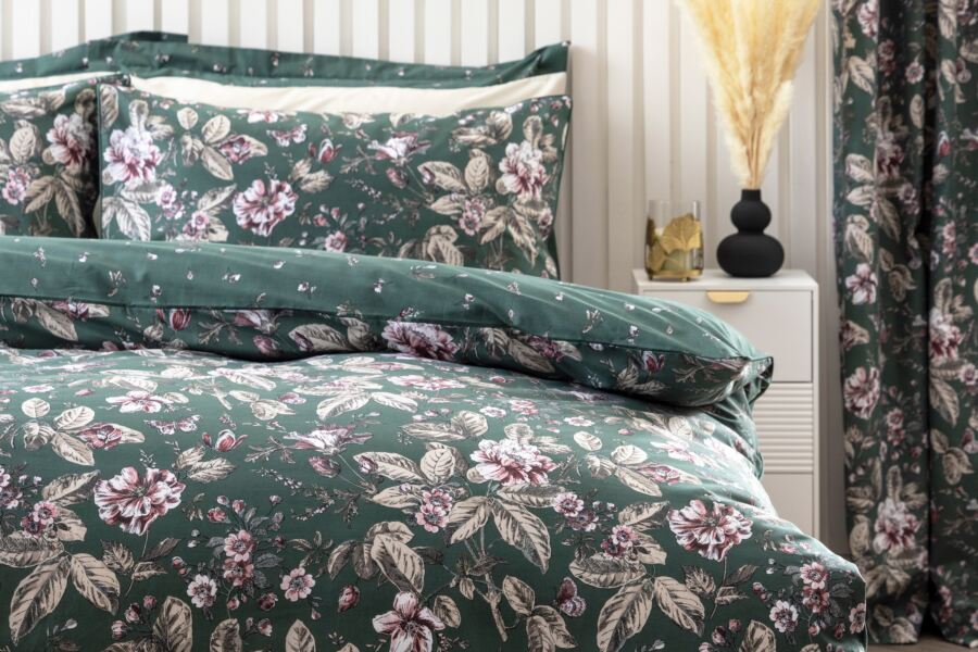 Aiyla Duvet Cover Set Aiyla Duvet Cover Set