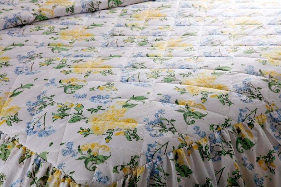 Arabella Fitted Bedspread Arabella Fitted Bedspread