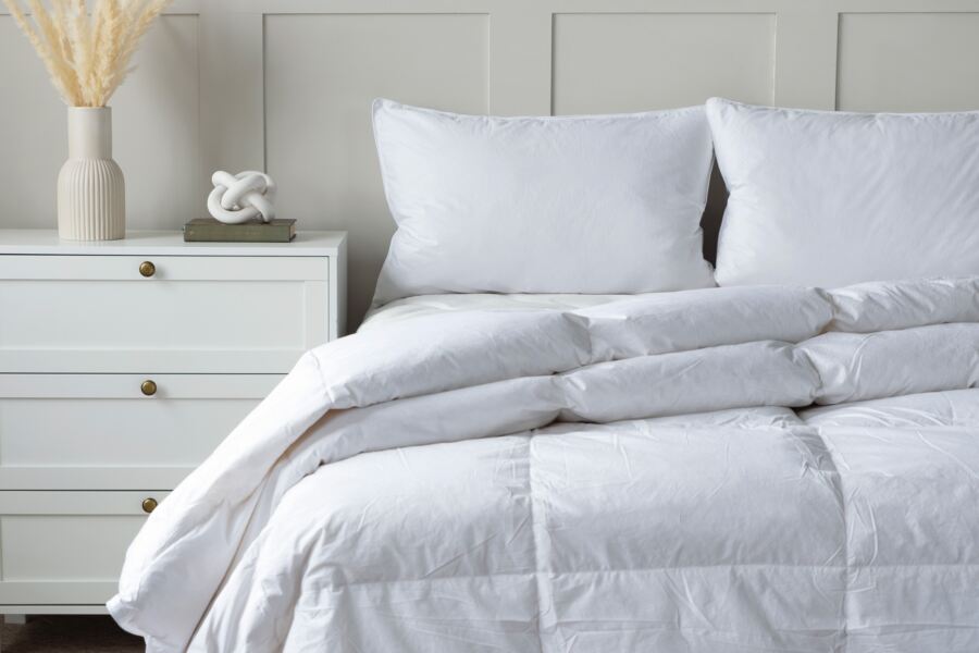 Luxury Duck Down & Feather Standard Pillow