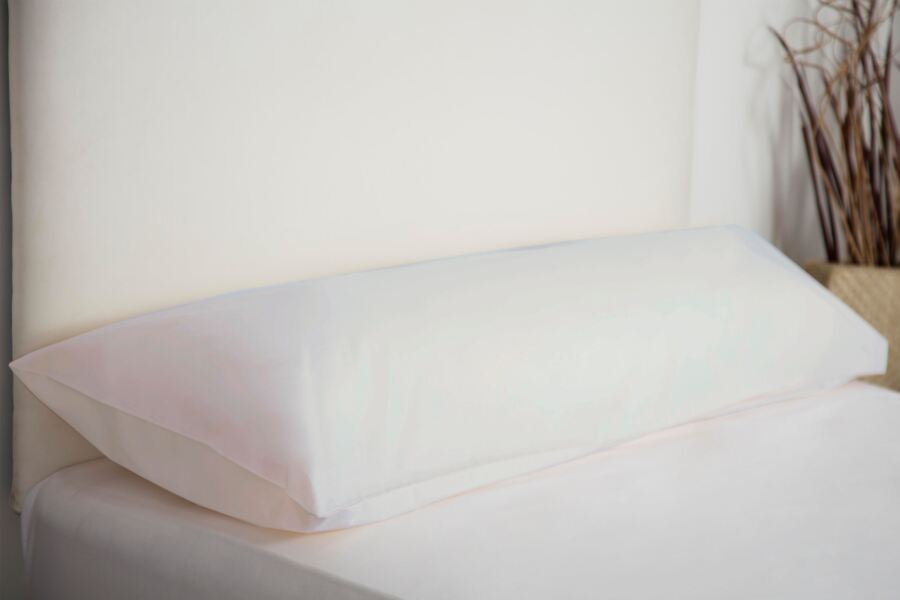 200 Count Polycotton Bolster Pillowcase (Percale) 200 Count Polycotton Bolster Pillowcase (Percale)