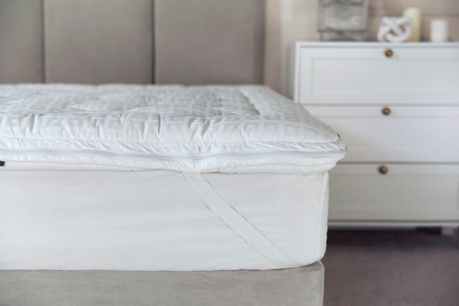 Hotel Suite Dual Layer Mattress Topper Hotel Suite Dual Layer Mattress Topper