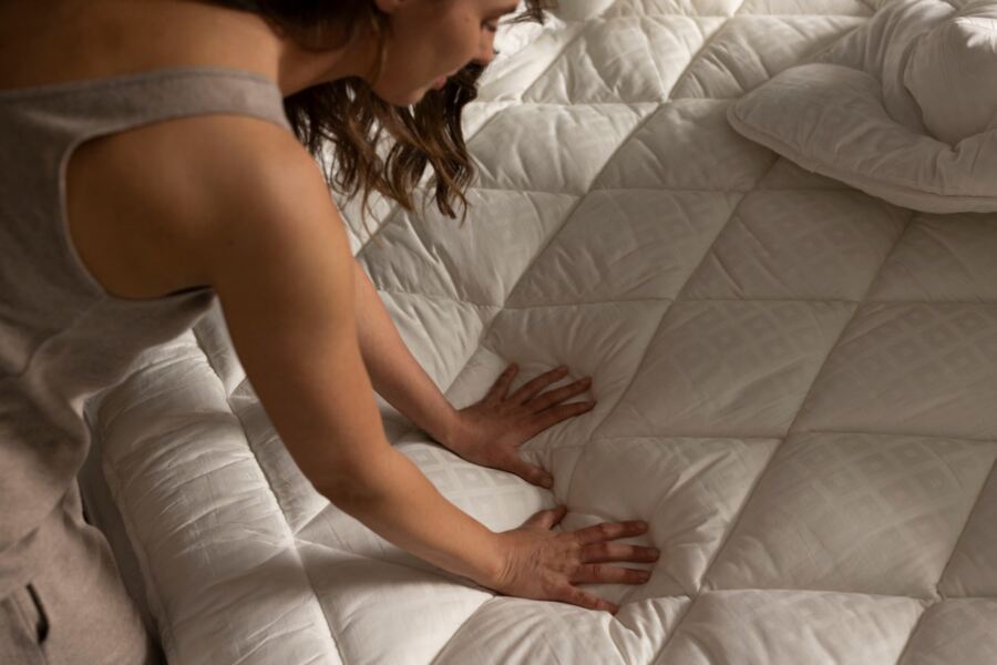 Hotel Suite Dual Layer Mattress Topper Hotel Suite Dual Layer Mattress Topper