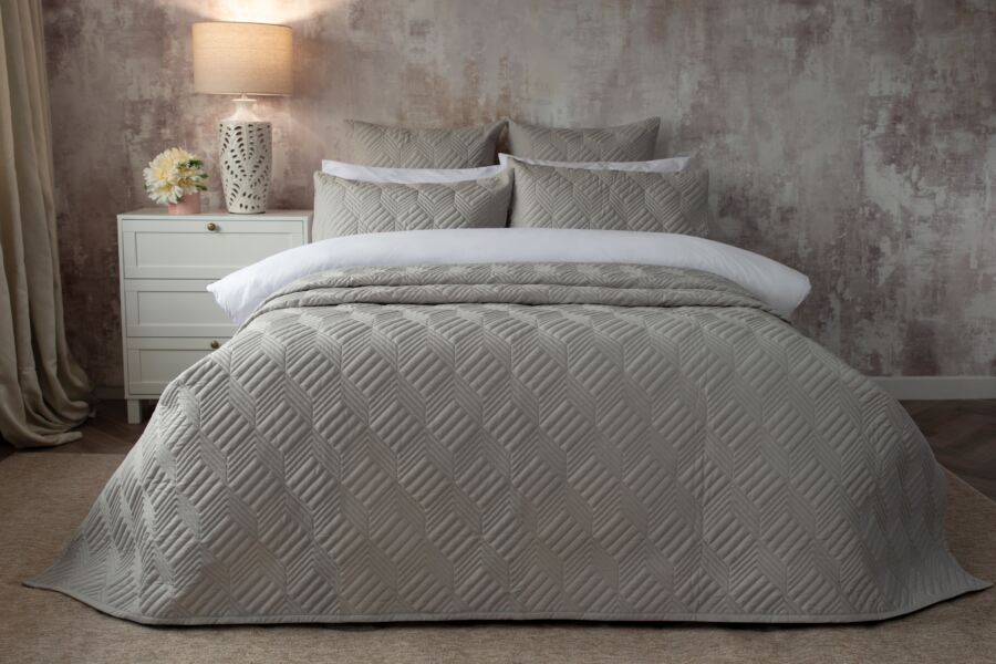 Lisbon Bedspread Lisbon Bedspread