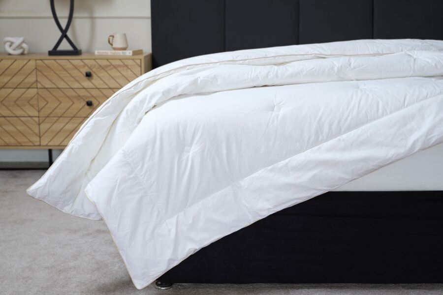 100% Mulberry Silk Filled Duvet