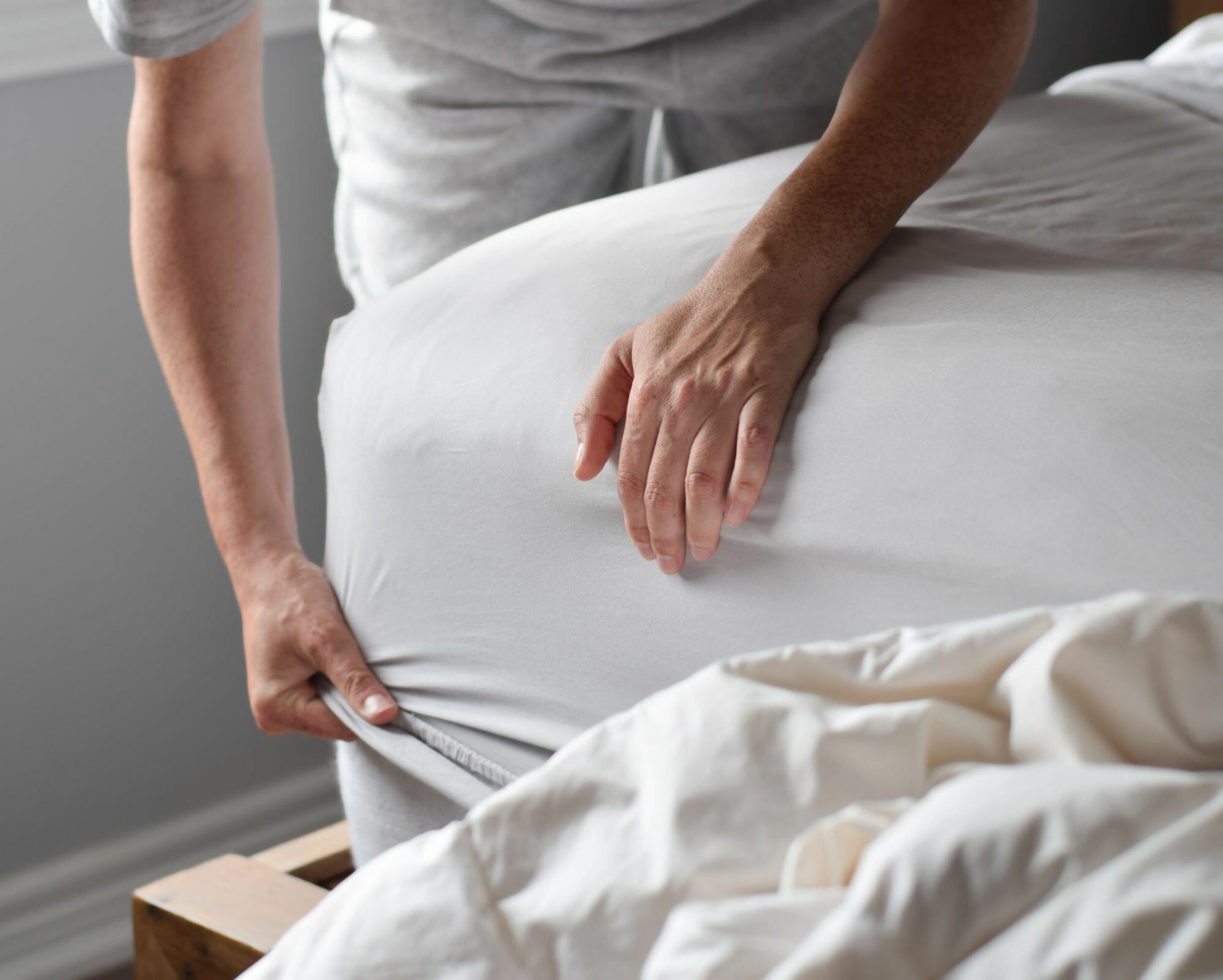 Spring sticking store out of mattress